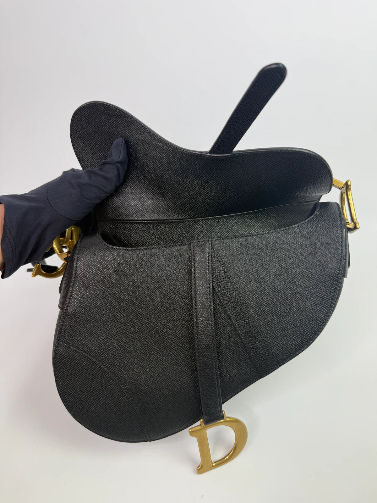 CHRISTIAN DIOR SADDLE BAG IN CALFSKIN LEATHER WITH STRAP