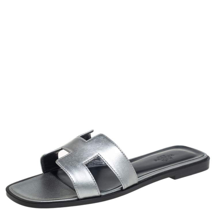 Hermes Silver Leather Oran Flat Slides Size 38