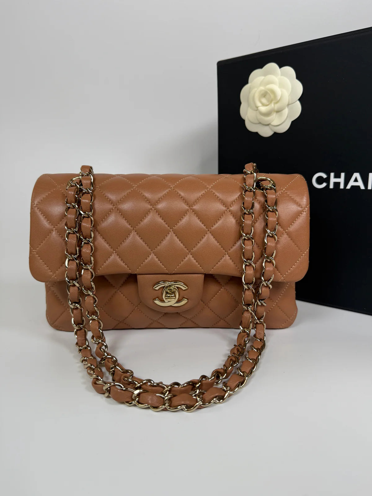 CHANEL SMALL CLASSIC DOUBLE FLAP IN BROWN LAMBSKIN LEATHER WITH GHW