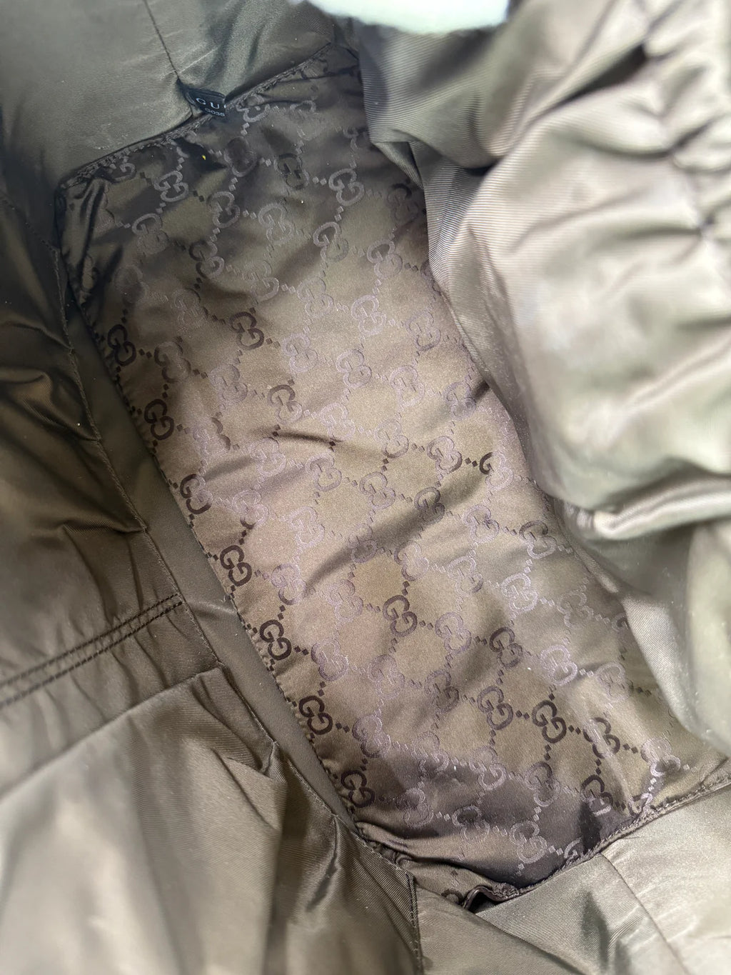 GUCCI GG SUPREME MEDIUM BABY CHANGING BAG