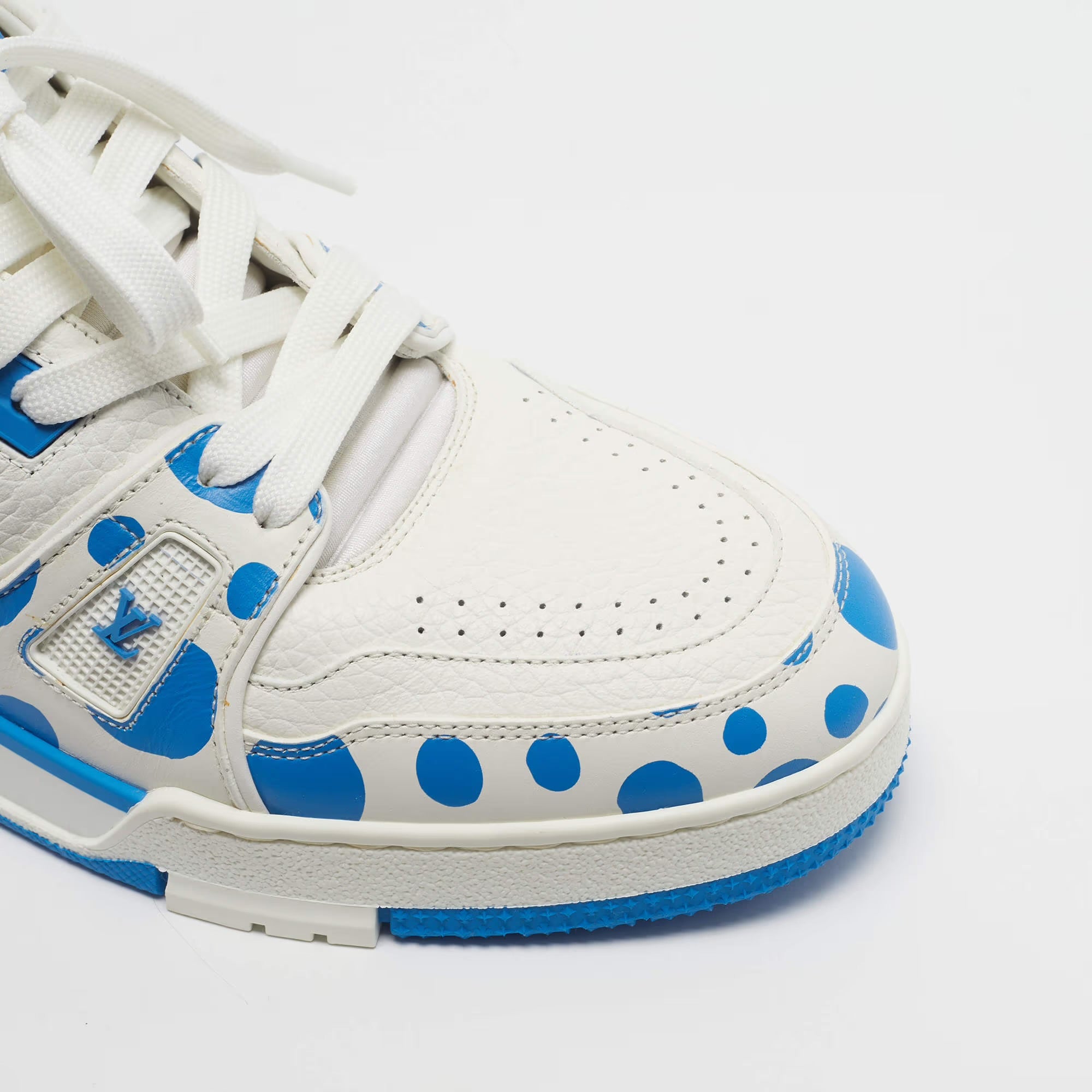 Louis Vuitton Yayoi Kusama X Trainer Size 41 White/Blue Leather Lace Up Sneakers