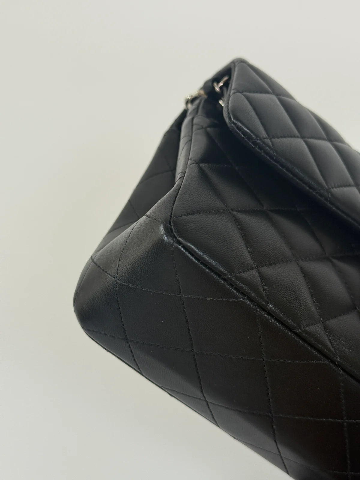 CHANEL SMALL CLASSIC DOUBLE FLAP IN BLACK LAMBSKIN LEATHER WITH SHW