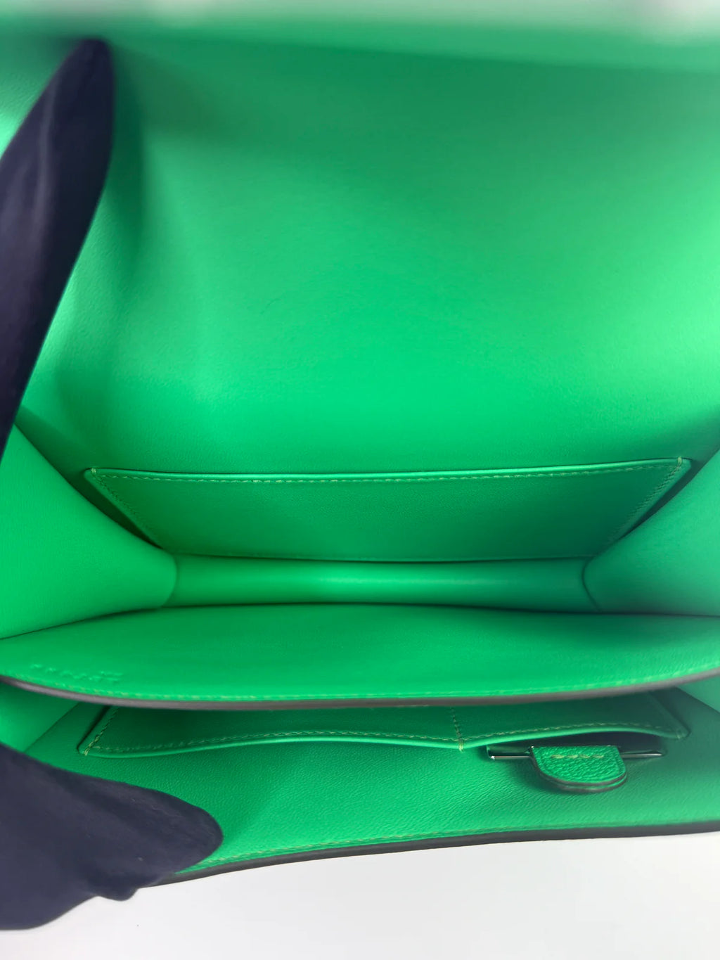 HERMÈS CONSTANCE 18 IN VERT COMICS CHÈVRE MYSORE LEATHER