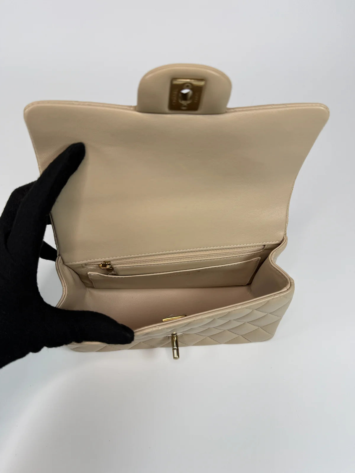 CHANEL MINI RECTANGLE TOP HANDLE IN ECRU LAMBSKIN LEATHER WITH GHW