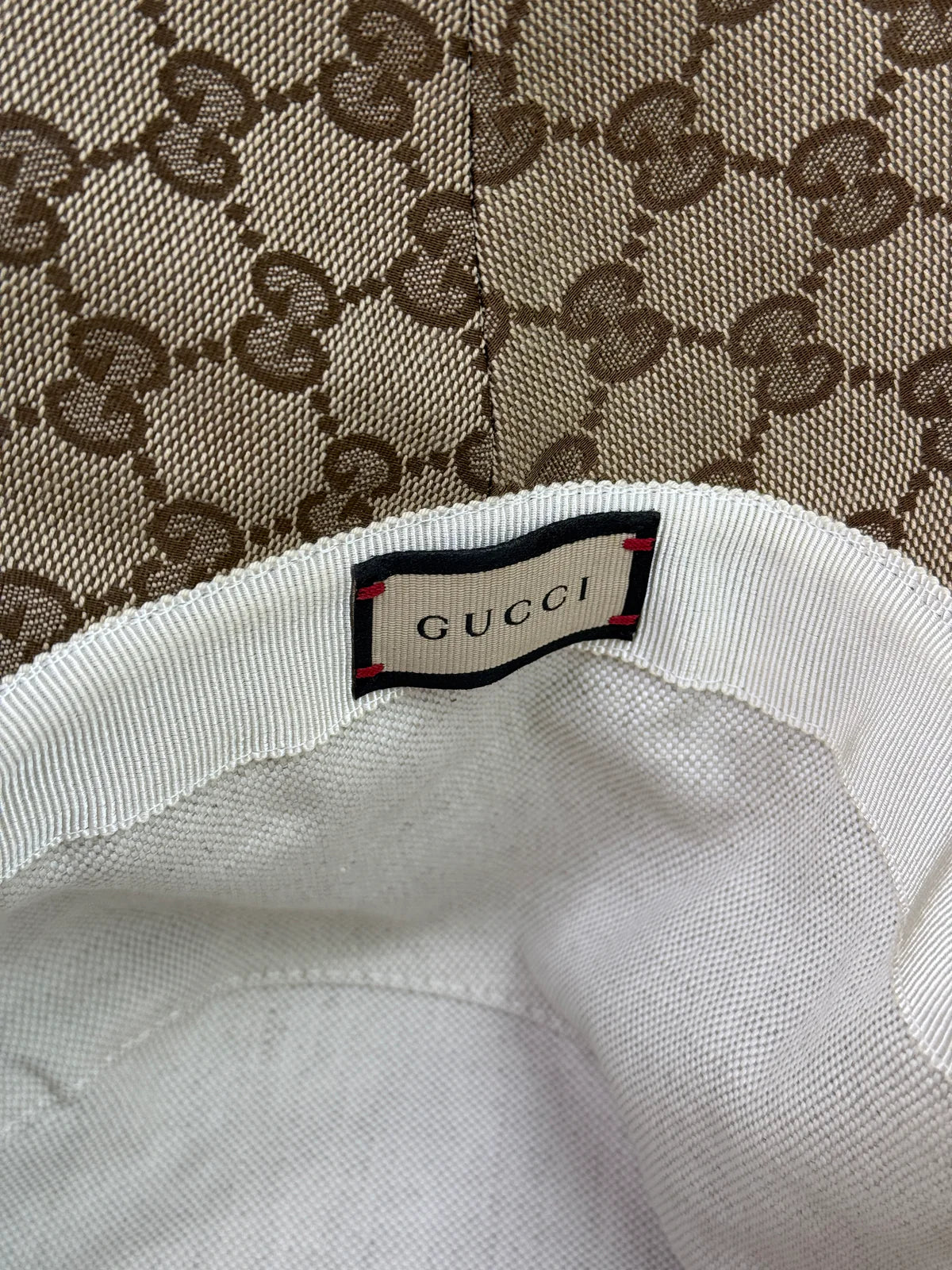 GUCCI GG WIDE BRIM BUCKET HAT